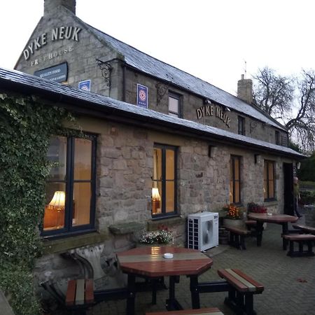 The Dyke Neuk Inn Meldon  Eksteriør billede